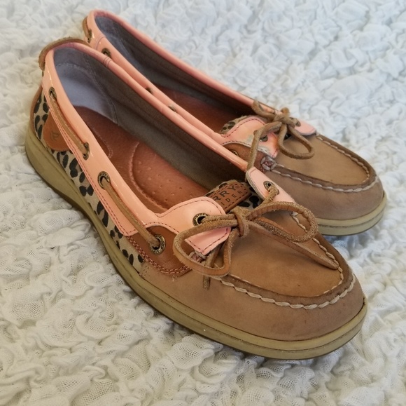 coral sperrys